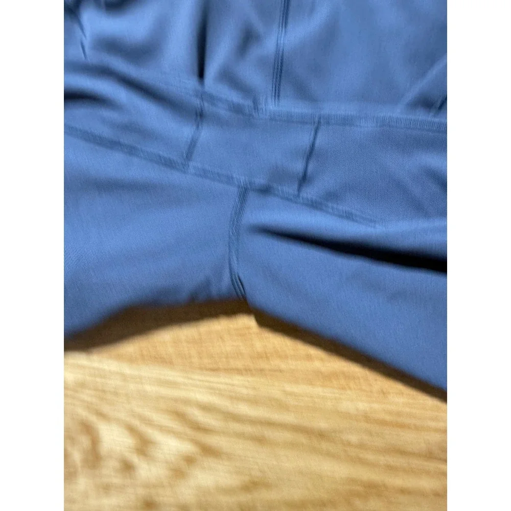 Lululemon Kasta Tight 28